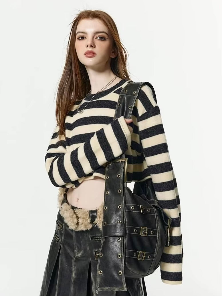 The Noir Strapped Bag