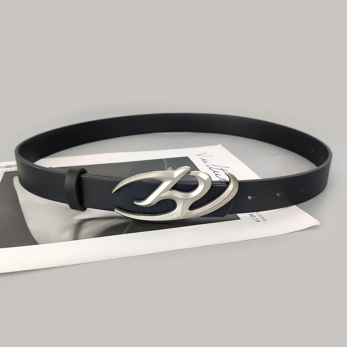 Black Leather Belt - Abstract Buckle for Slim and Stylish Looks