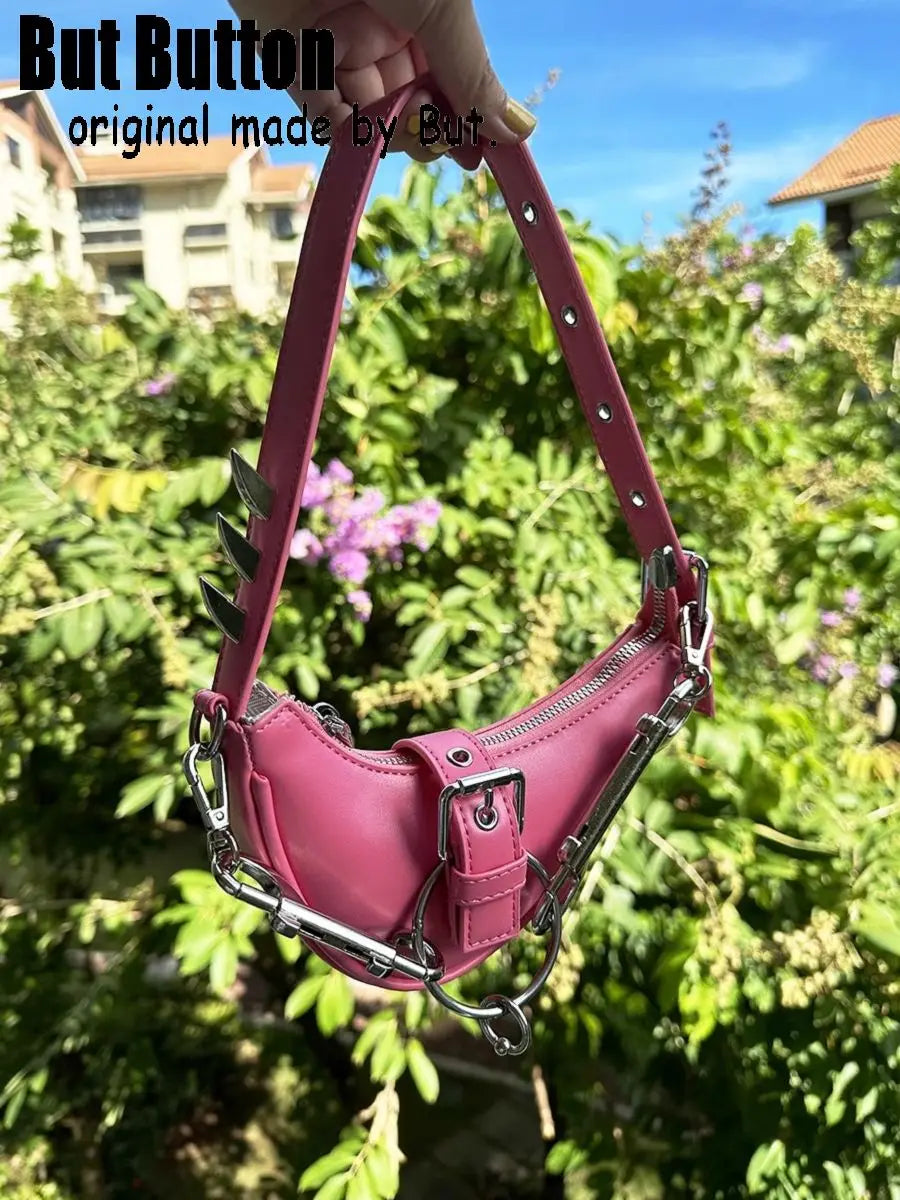 Edge Noir Shoulder Bag