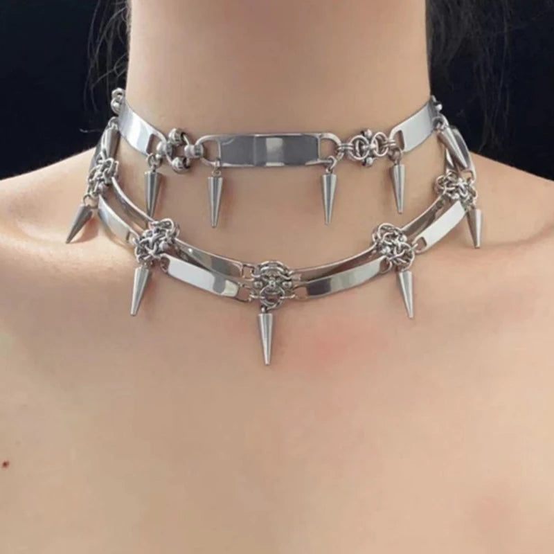 Dual-Layer Spiked Chain Choker