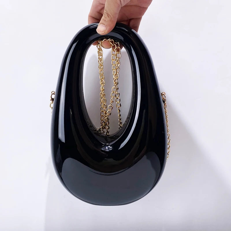Sleek Oval Chain Bag – Modern Black Gloss Handbag