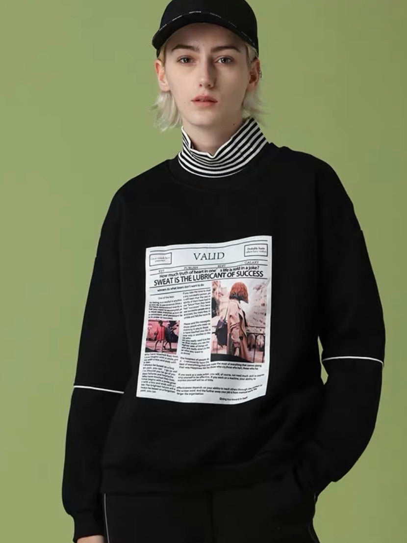 MAGAZINE PRINT CREWNECK