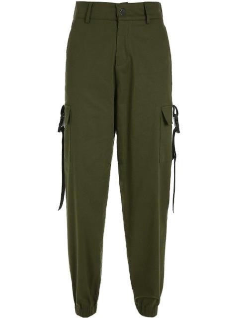 green army high waist cargo pants with two big side pockets closed by a plastic buckle strap