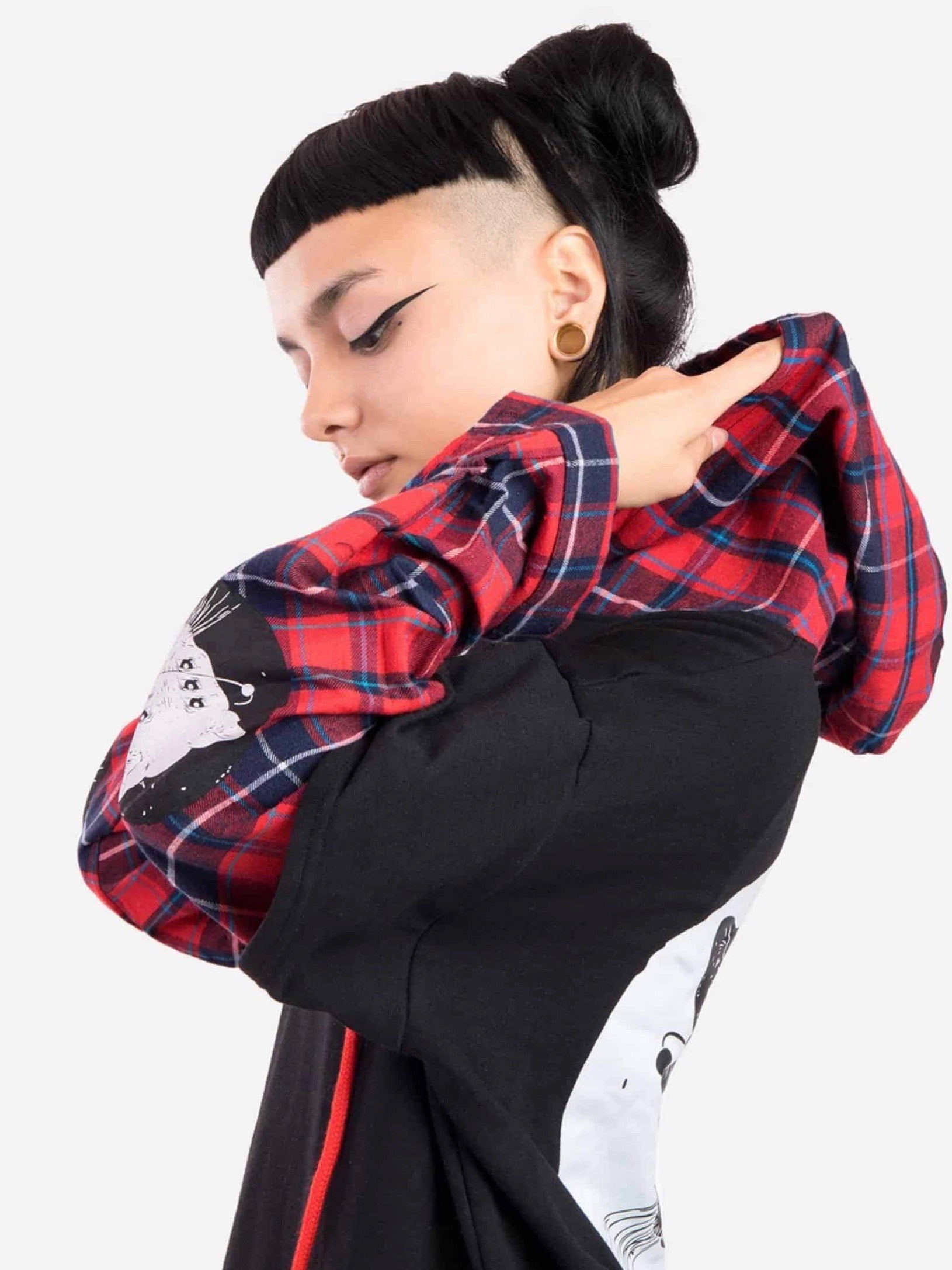 TRUE DESTINY PLAID PULLOVER