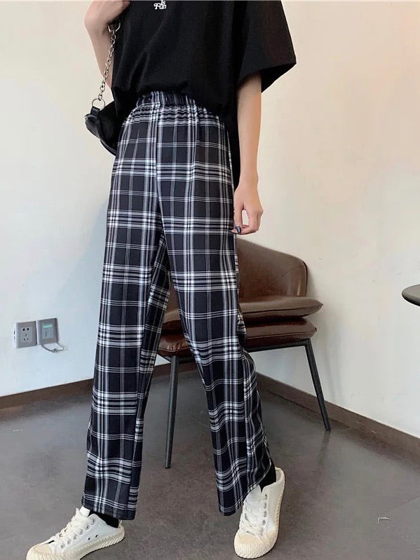 Plaid pants loose